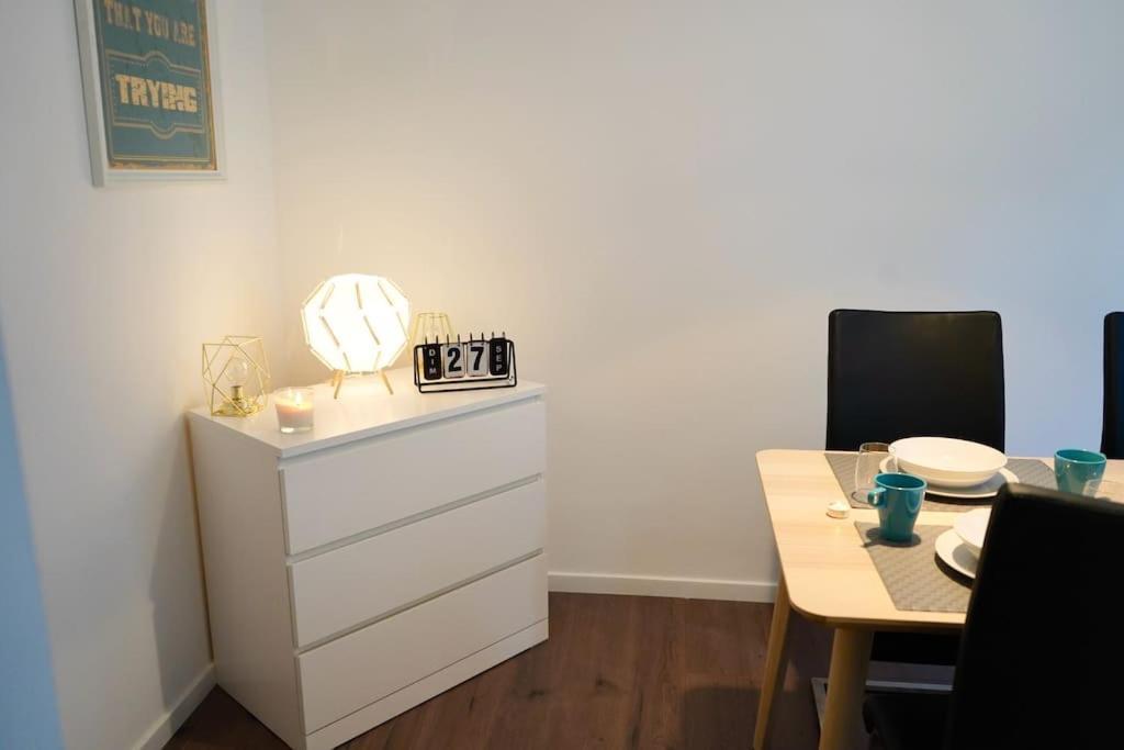 Rm-1 - Appartement F2 Au 1Er Etage Pour 1-3 Pers 뮐루즈 외부 사진